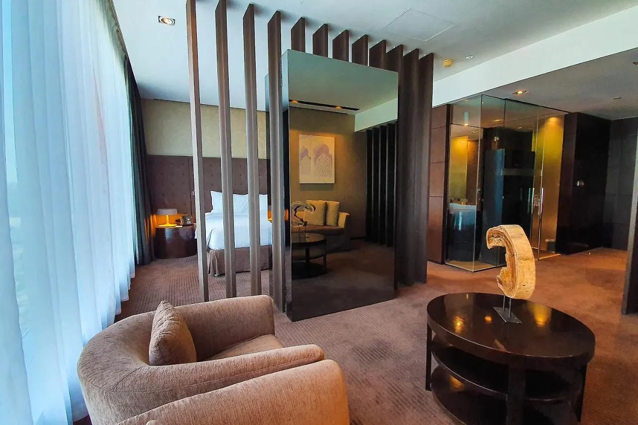 *****  The Canvas Dubai - Mgallery Hotel Collection ОАЭ